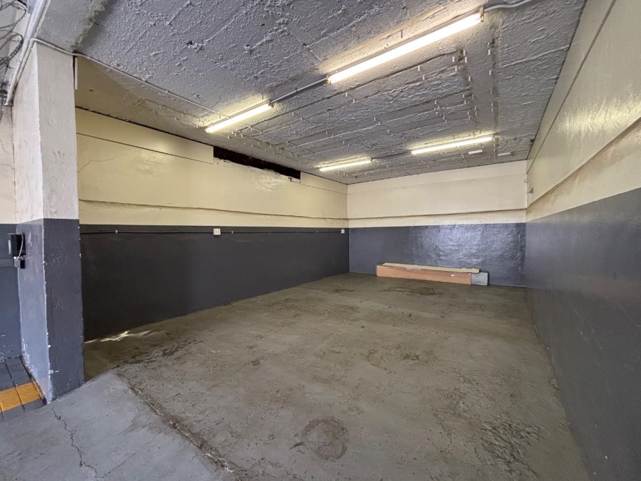 To Let commercial Property for Rent in Paarden Eiland Western Cape